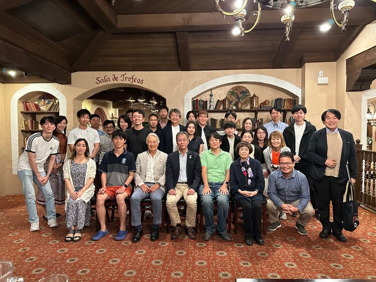 食事会